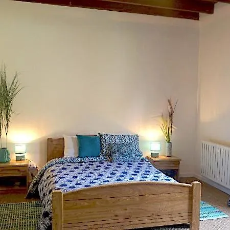 Prázdninový dům Belle Maison De Independante, Piscine Et Jardin Privatifs & Clotures 30 Minutes Au Sud Bordeaux